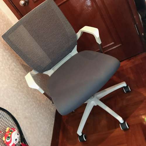 💺 Office Student Swivel Rocking Chair with Wheels Adjustable Height USED 學...