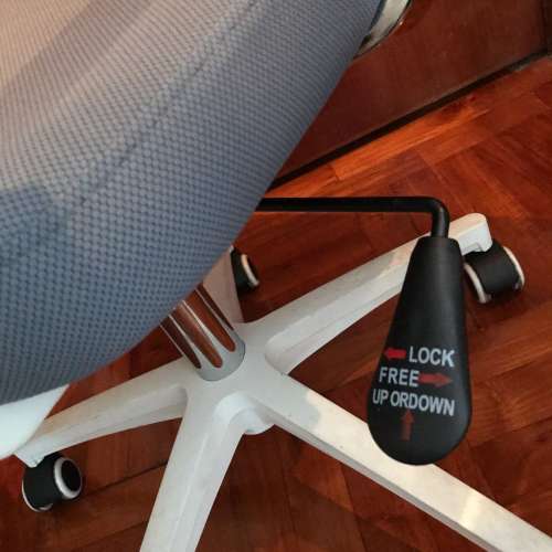 💺 Office Student Swivel Rocking Chair with Wheels Adjustable Height USED 學...