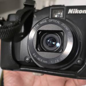 Nikon P7000 罕有半專業 CCD