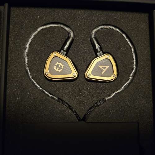 Astell&Kern - Empire Ears NOVUS或可用 sp3000ss 或黑鋼加錢換
