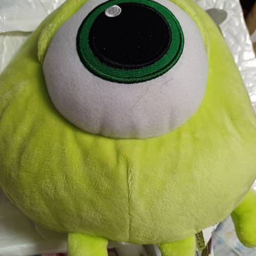 單眼公仔