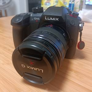 Panasonic GH5 mark ii + LUMIX G X Vario 12-35mm/F2.8 ASPH (H-ES12035)