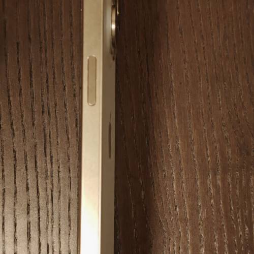 新淨iPhone 15 pro 256Gb 原鈦色 titanium