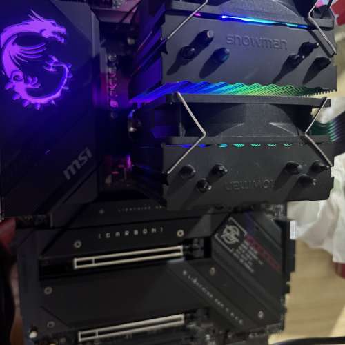 MSI X670E Carbon Wi-Fi ATX 主板 留意描述內容