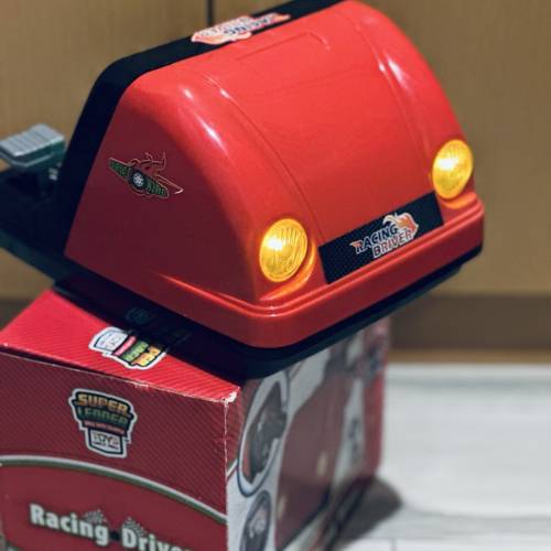 出售 經典駕駛 玩具，100%正常，99%新，有盒，有意請pm我，謝謝