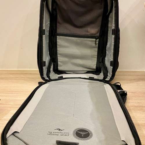 [99% NEW] Peak Design Travel Backpack 45L (Black)