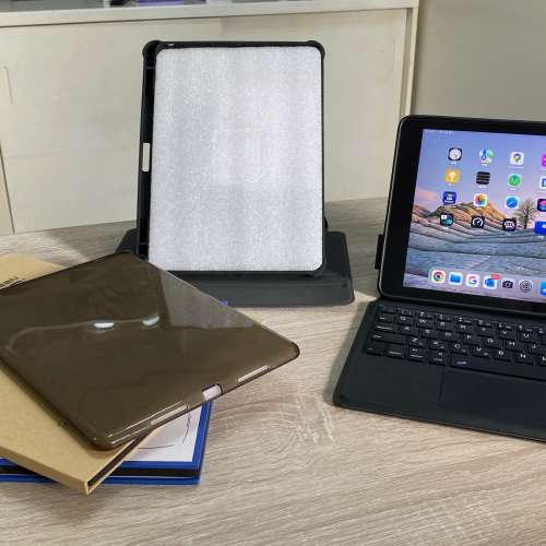 iPad Pro 9.7" 128G LTE版 + 超值配件大禮包！