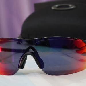 OakIey Evzero Pitch (Lens Red Iridium)