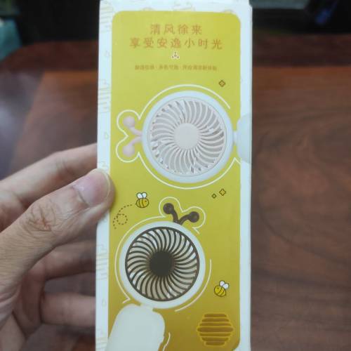 迷你強力電風扇（免費贈送）