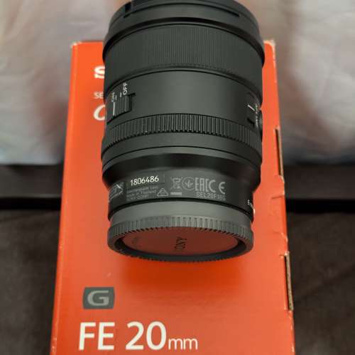 放 Sony 20mm 1.8 SEL2018G