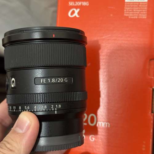 放 Sony 20mm 1.8 SEL2018G