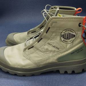 Palladium boot