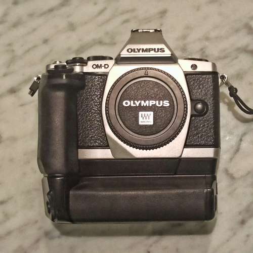 Olympus  EM5 一代機