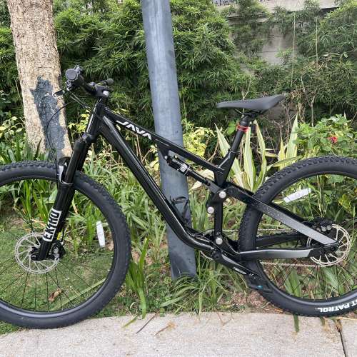 2025 JAVA SABBIA 12S 4活塞油剎 前29吋,後27.5吋輪組 軟尾 鋁合金山地車 送水架前...