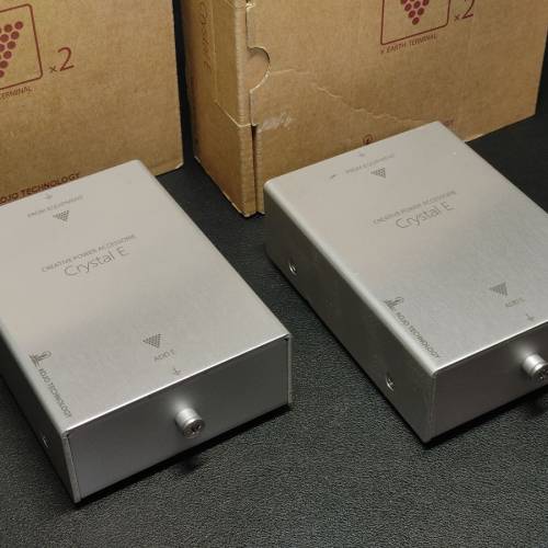 Kojo Crystal E 地盒兩隻