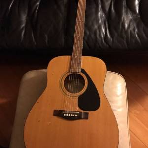 Yamaha FG 300a