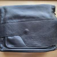 Compagnon leather camera bag