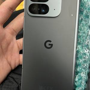 A grade 美版無鎖 一實體卡+esim Google pixel 9 pro fold 5G 12+256gb 6200$  14天...