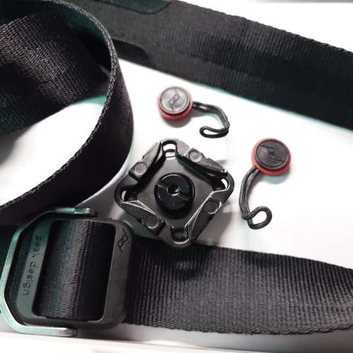 放99%新 有盒齊件 Peak Design Slide Lite Camera Sling Strap Black 機斜挎背帶 (...