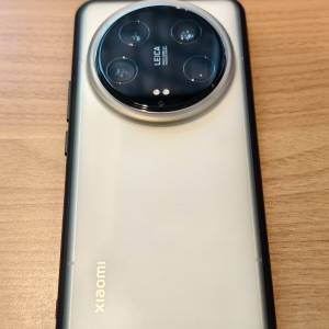 出讓小米xiaomi 14 ultra 512g 行貨 配有攝影套裝