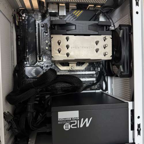 準系統 Asus 華碩 TUF gaming b550m plus 和 CPU 5600X