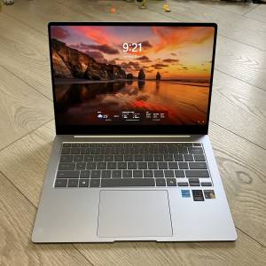 Samsung Galaxy Book4 14” Edge九成新水貨有保 (Snapdragon X Elite）