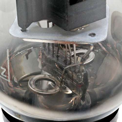 Golden Dragon KT66(NOS)四支 $4200 (全新)罕有舊版( 1995 ),