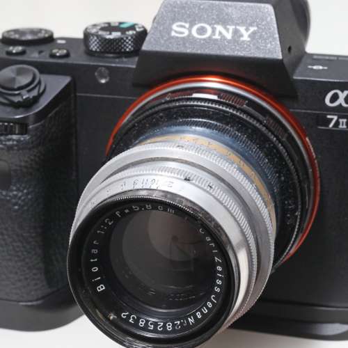 Zeiss 紅T Biotar 58mm f2 (改A7)帶Ｔ鍍膜的舊玻璃，罕有第一代細B(戰前版本)M10， ...