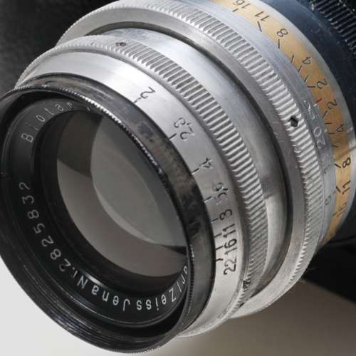 Zeiss 紅T Biotar 58mm f2 (改A7)帶Ｔ鍍膜的舊玻璃，罕有第一代細B(戰前版本)M10， ...
