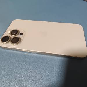 出售iPhone 15 Pro Max 512G 鈦色