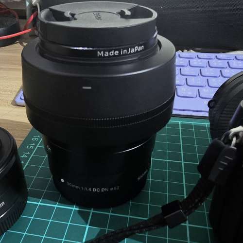 Canon EOS M6 kit set 連 22mm f/2 30mm f1.4 2鏡頭 全9成新 1機3鏡