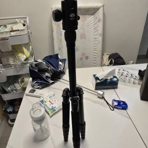 Sirui t005 腳架 有盒
