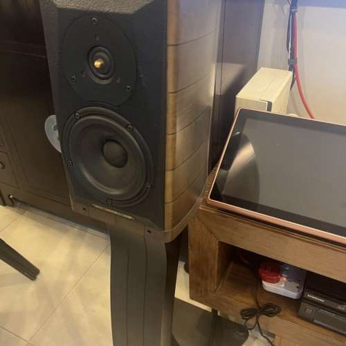 Sonus Faber Cremona Auditor speaker 連原裝腳架