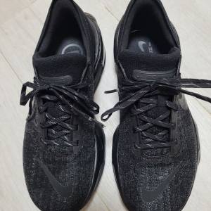 Nike invincible run 3 All Black