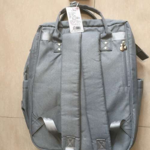 $100 100% 全新 未用過 便携 背包式 可收納 嬰兒床 (80cm x 30 cm) 有軟墊 有支架 -...