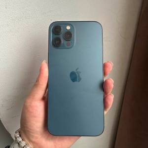 iPhone 12 Pro Max 512G～ 5G雙咭，隨機跟一個原裝保護套同埋鋼化Mon貼