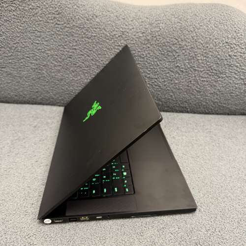 (51勞動節優惠✨Razer 電競筆電) 頂級電競系列超薄機身i7-10750H/16,32GB Ram/256,...
