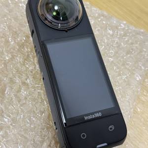 Insta360 x4
