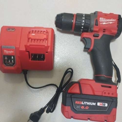 Milwaukee 全新美沃其手電鑽連差機電池 not Bosch Hilti Makita Stanley