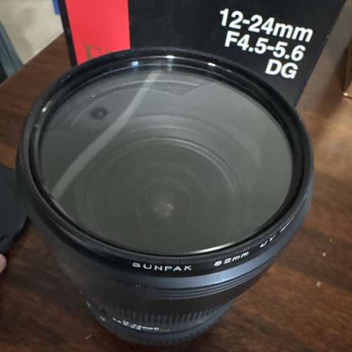 Sigma 12-24mm F4.5-5.6 DG HSM魚眼鏡 連sunpak 82mm UV filter