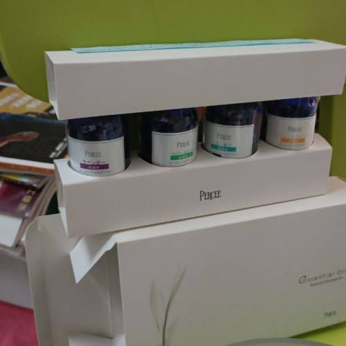 圖中所有全新消毒用品，只售$150