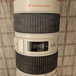 Canon EF 70 - 200mm  F2.8 IS USM