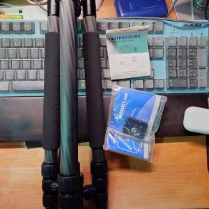 放99.99%新 有盒齊件 SIRUI 思銳 T-024x 碳纖維腳架 T024 碳纖 腳架