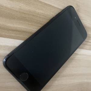Apple iPhone 7 黑色128GB（80%新）
