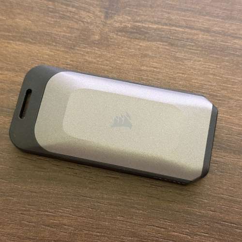 99% New Corsair EX100U 2TB Portable USB Type-C 3.2 Gen 2x2 外置攜帶式 SSD