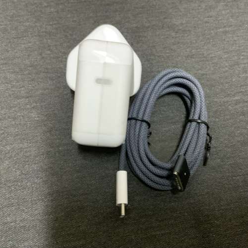 MacBook Air (13 吋、M3、2024 年)