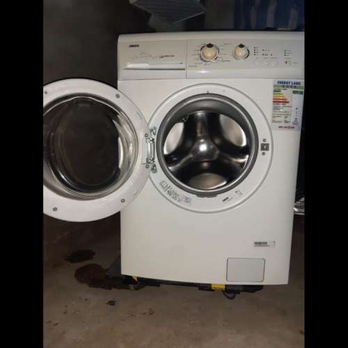 ZANUSSI 金章超薄洗衣機
