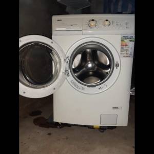 ZANUSSI 金章超薄洗衣機