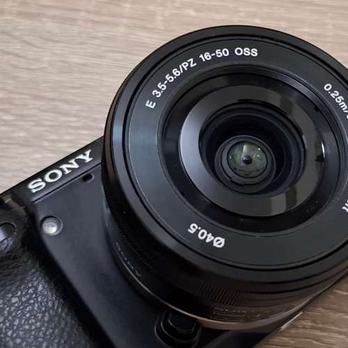 Sony NEX-7連16-50mm鏡頭