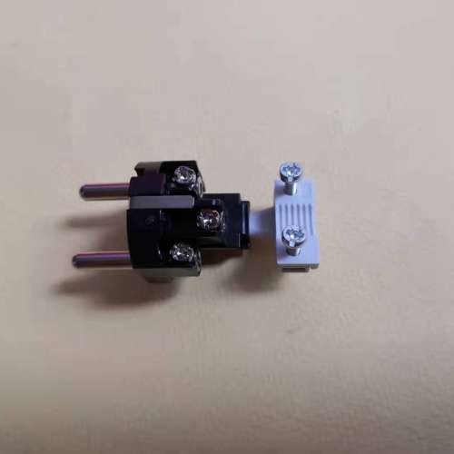 德國 MENNEKES 插頭